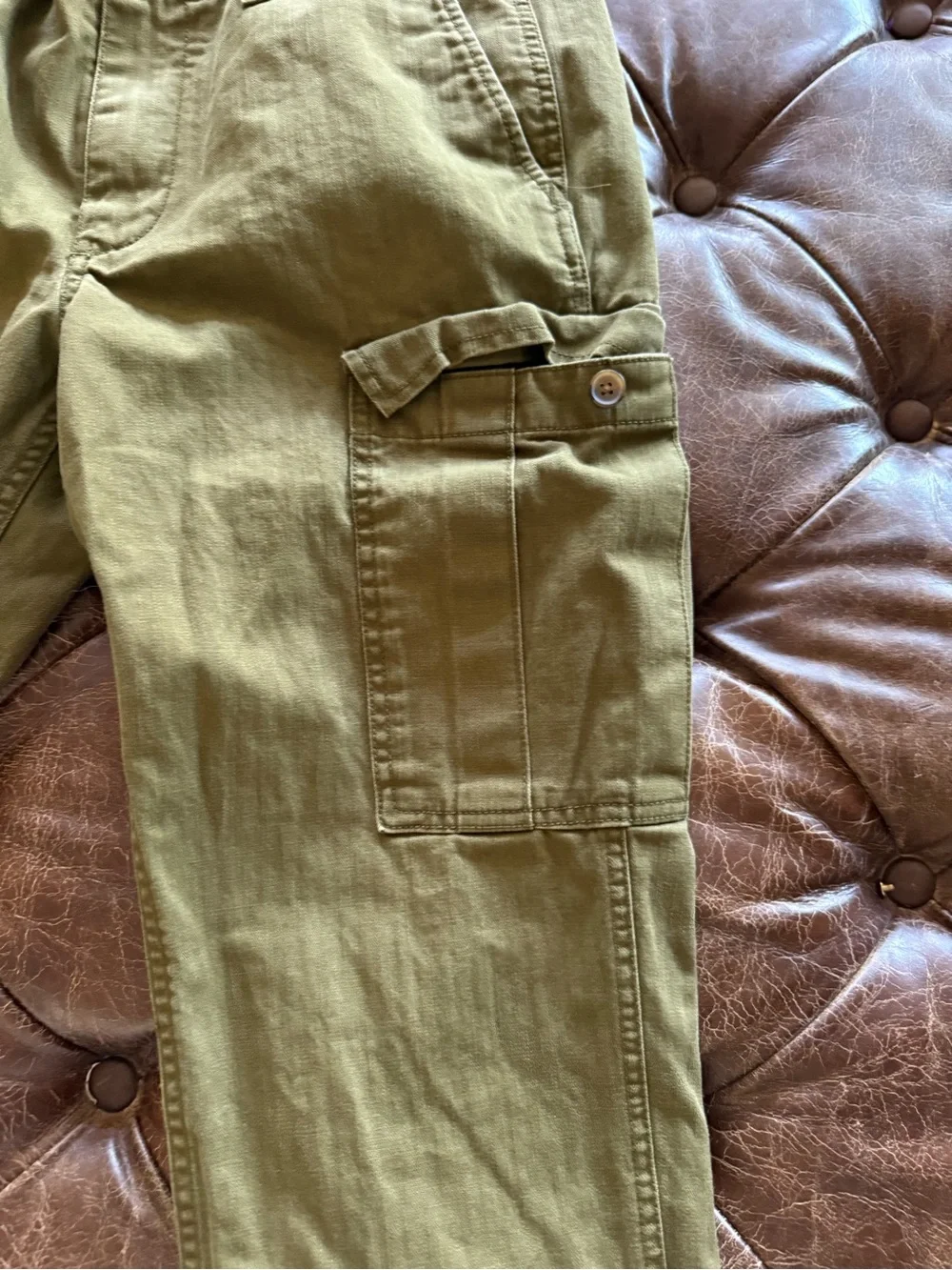 JCrew mercantile 31x32 olive pants Men's Olive Green Cargo Pants